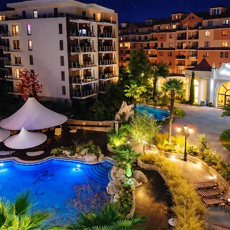 Harmony Suites-4 Private B544 סאני ביץ'